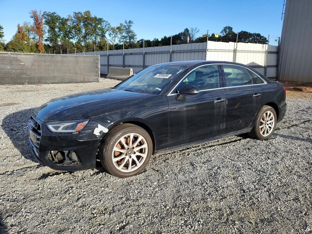 Audi A4 2021 z USA