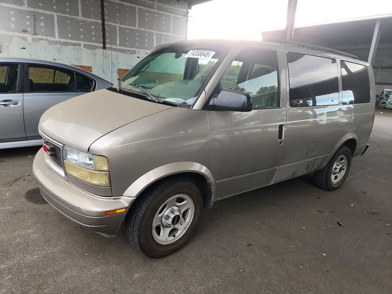 GMC Safari 2003 z USA