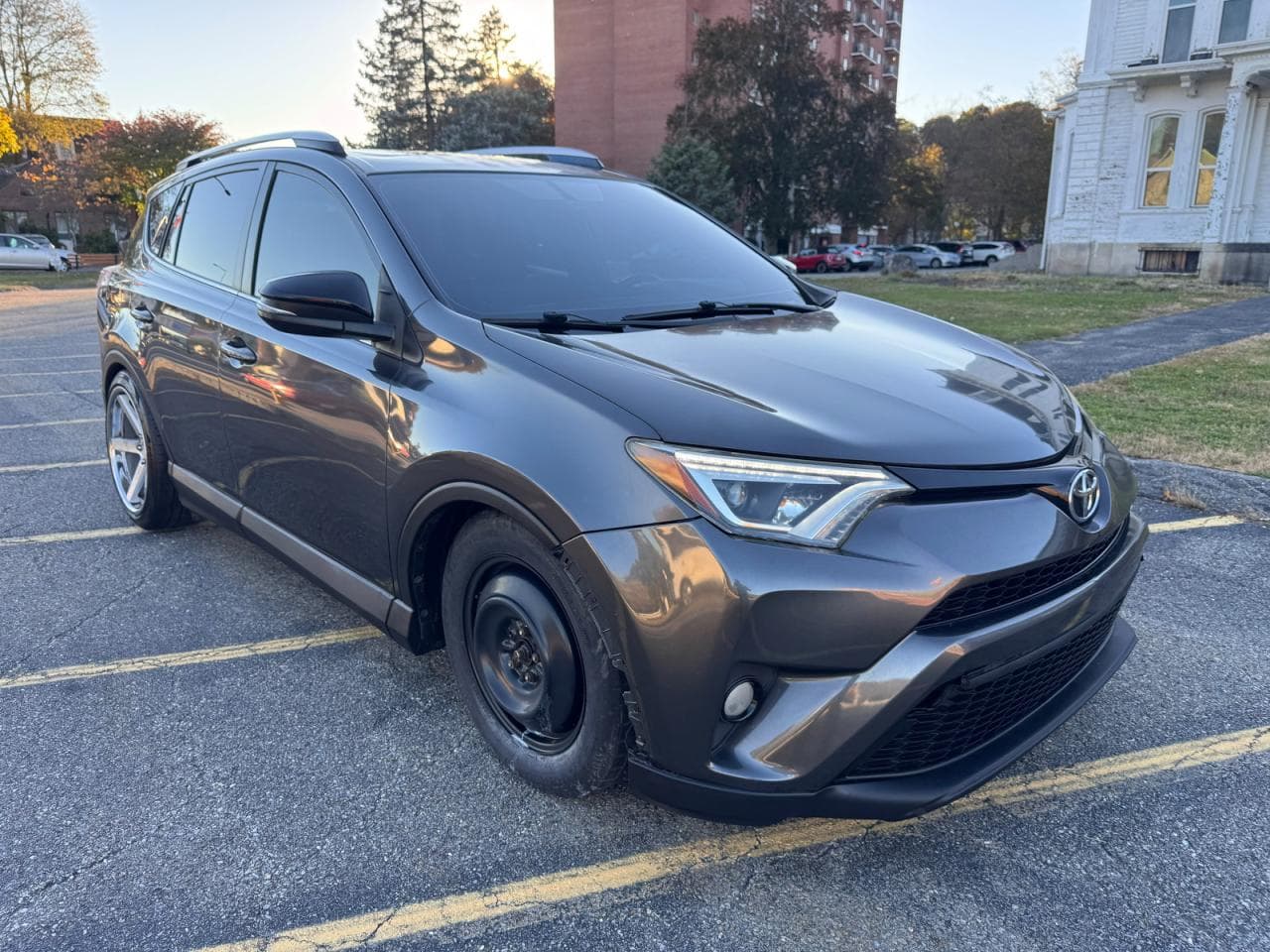 Toyota RAV 4 2016 z USA