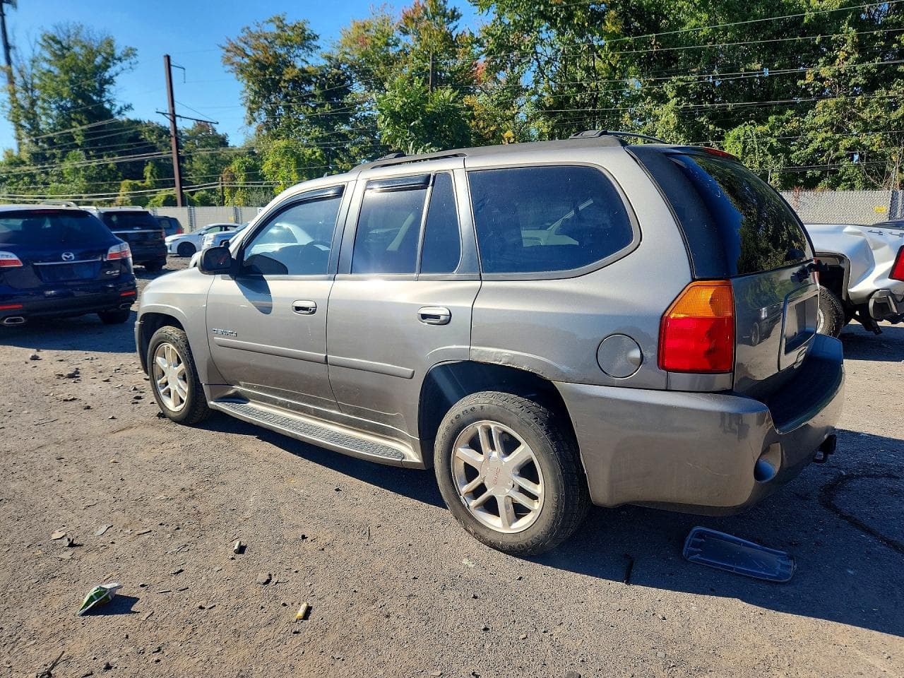 2009 GMC Envoy Denali - foto 2