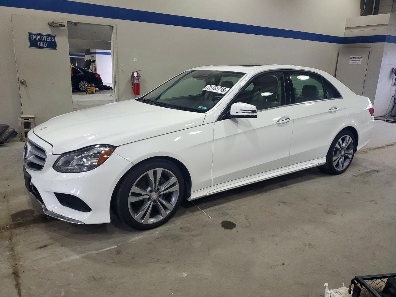 Mercedes-Benz E-klasse 2014 z USA