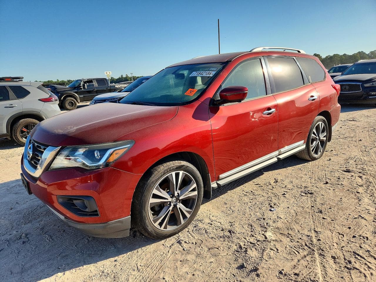 Nissan Pathfinder 2017 z USA