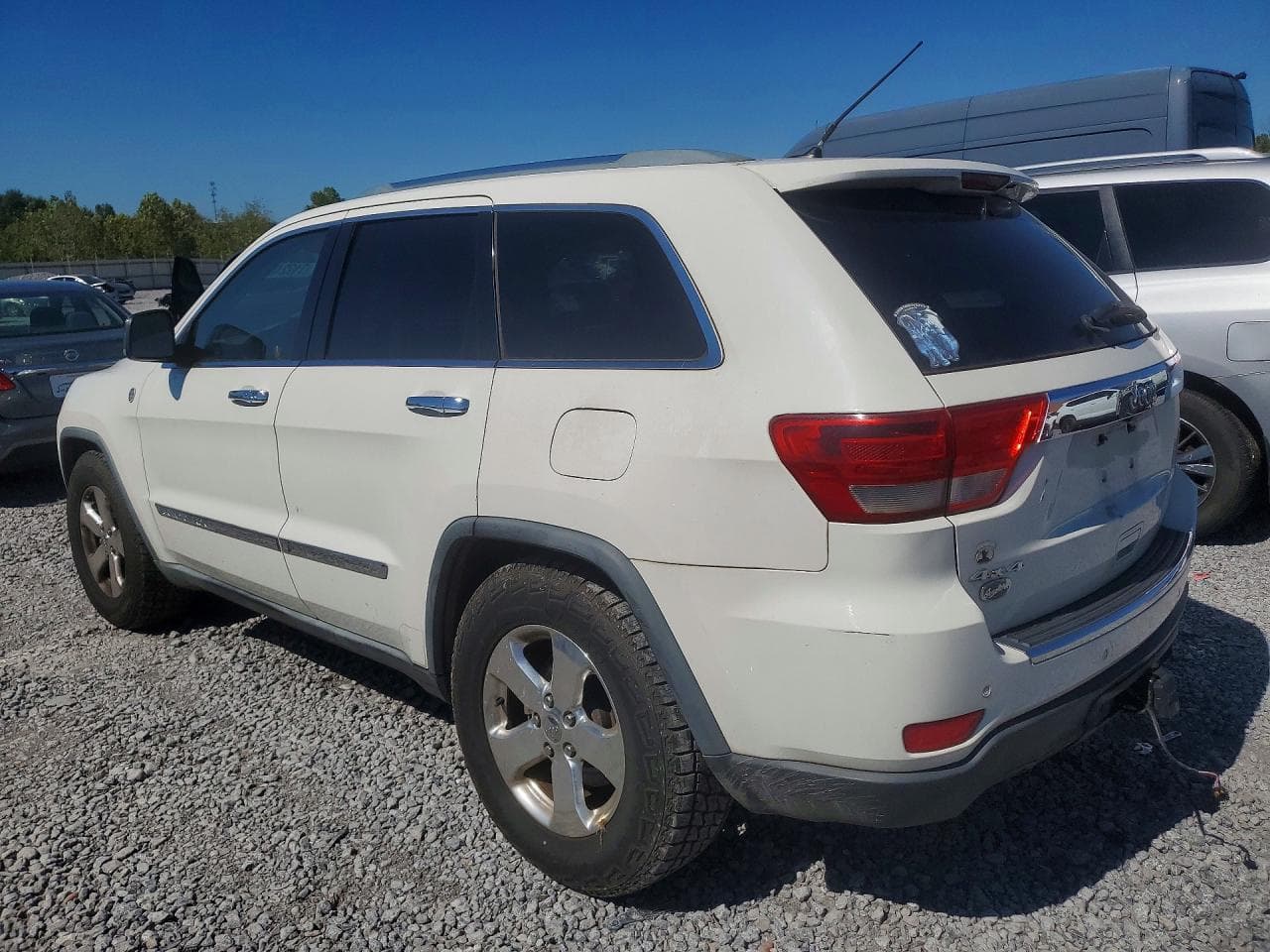2011 Jeep Grand Cherokee Overland - foto 2