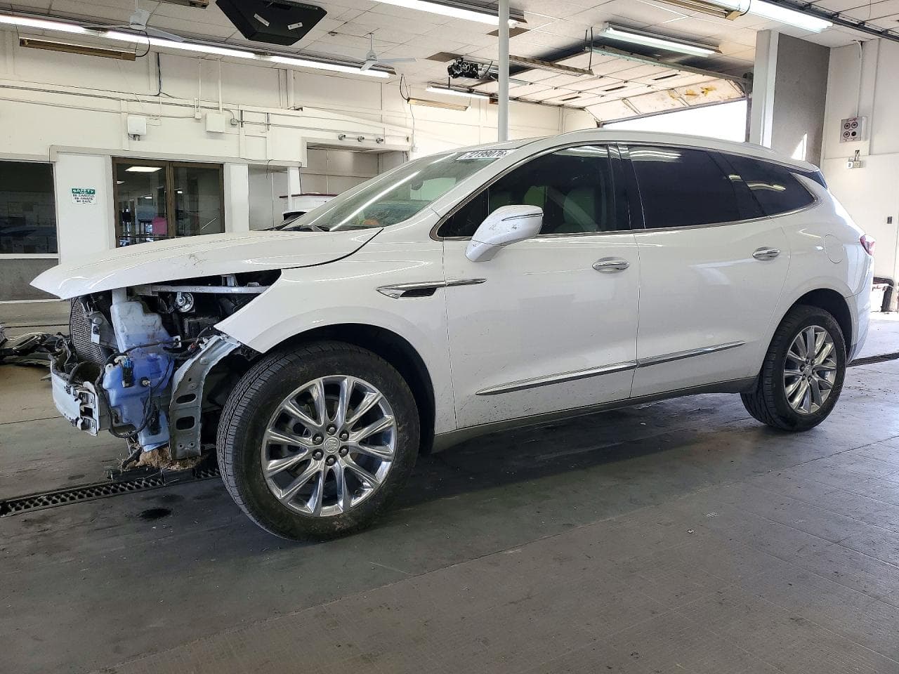Buick Enclave 2021 z USA