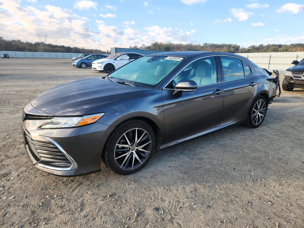 Toyota Camry 2022 z USA
