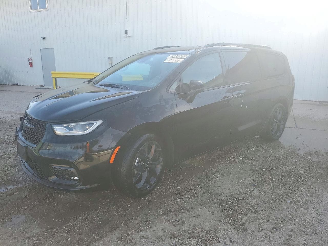 Chrysler Pacifica 2025 z USA