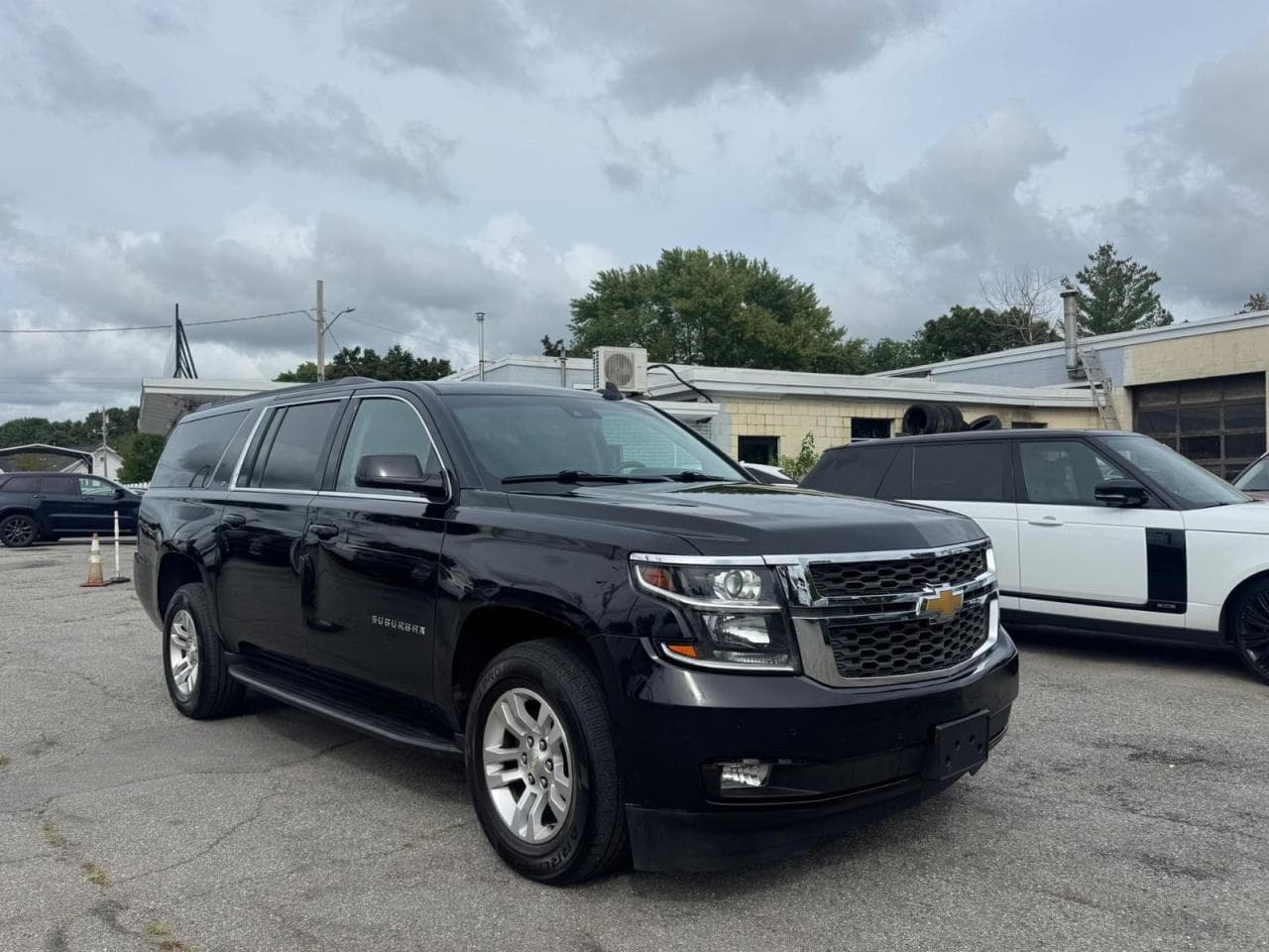 Chevrolet Suburban 2020 z USA
