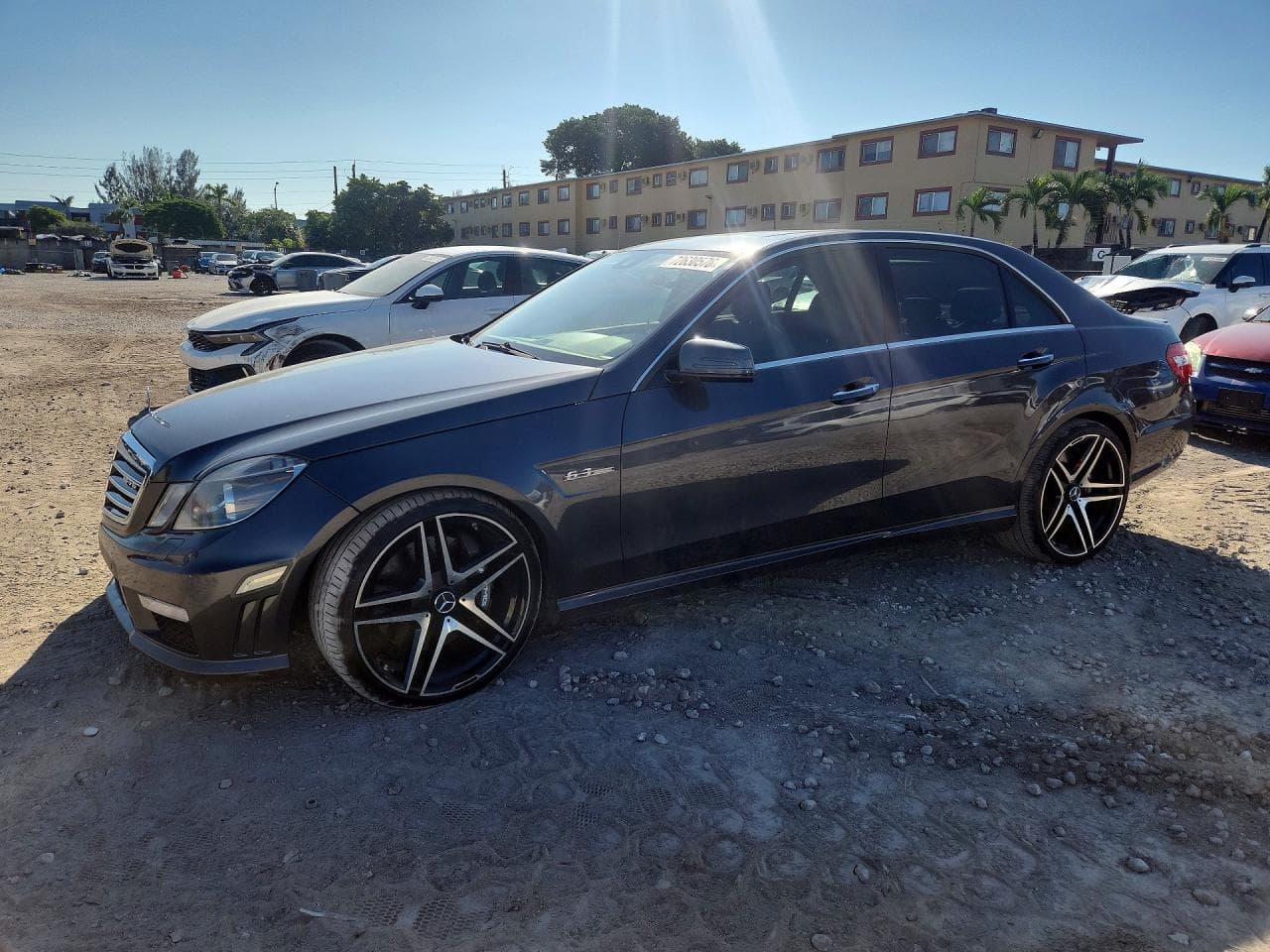 Mercedes-Benz E-klasse 2010 z USA