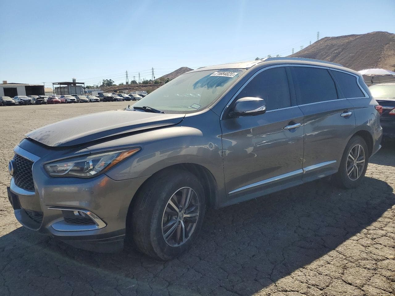 Infiniti QX60 2019 z USA
