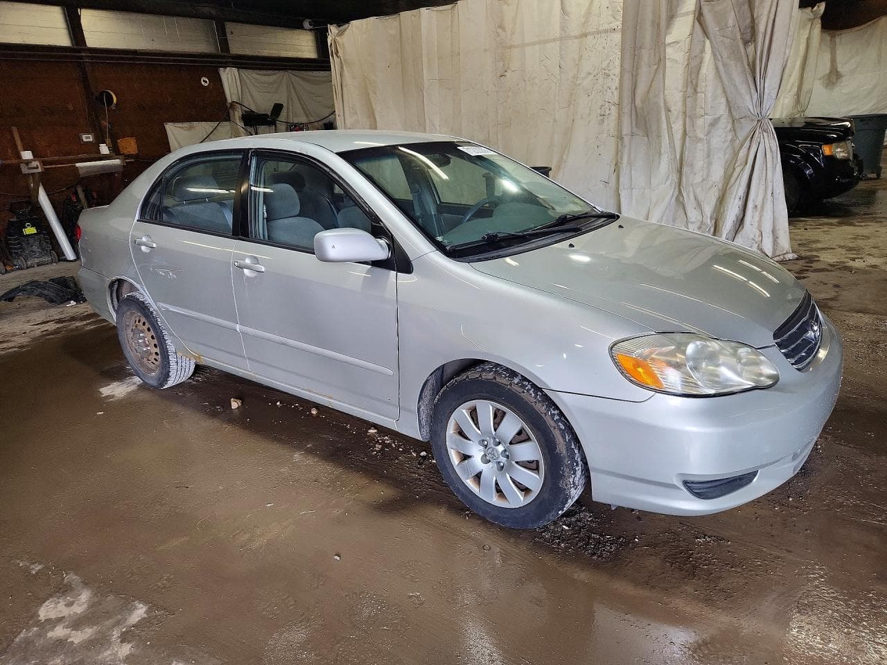 2004 Toyota Corolla Le - foto 4