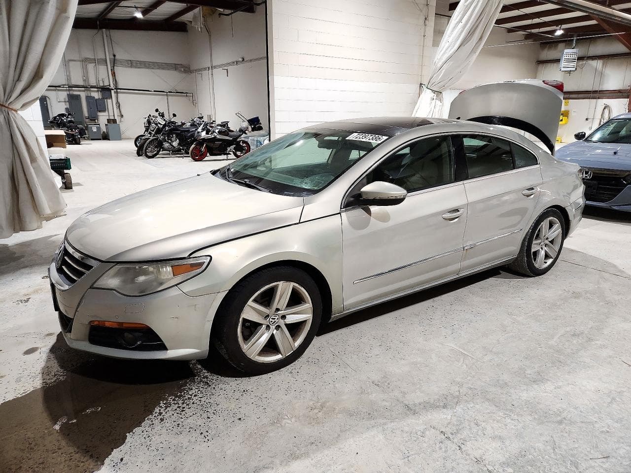 Volkswagen Passat CC 2010 z USA