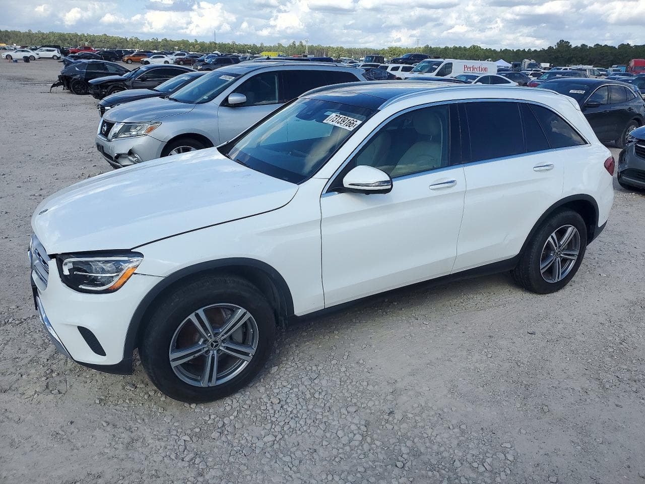 Mercedes-Benz GLC 2022 z USA
