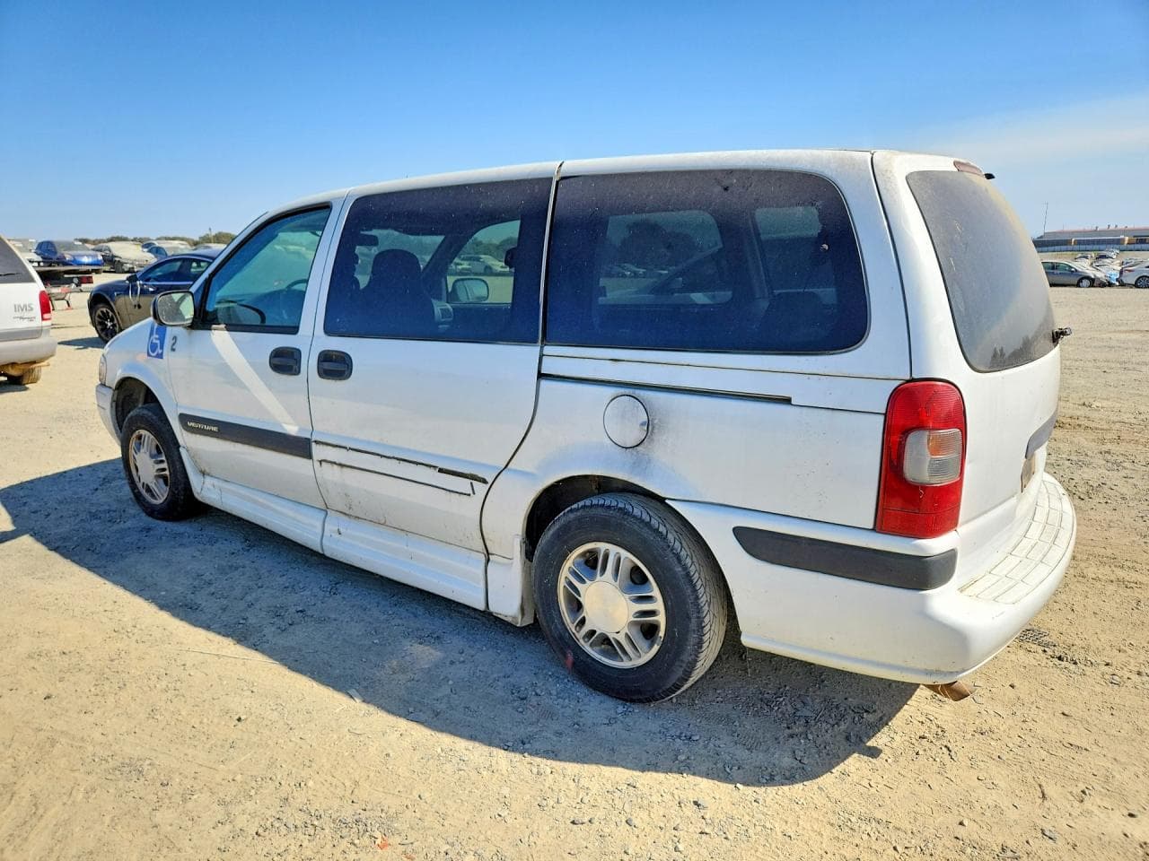 2004 Chev Venture - foto 2