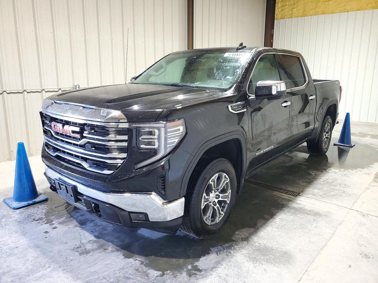 GMC Sierra 2025 z USA
