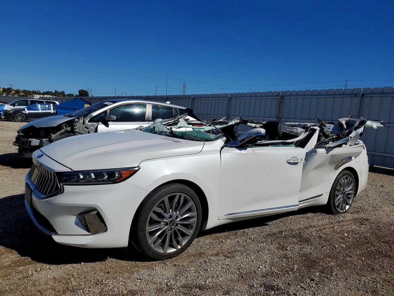 2020 Kia Cadenza z USA