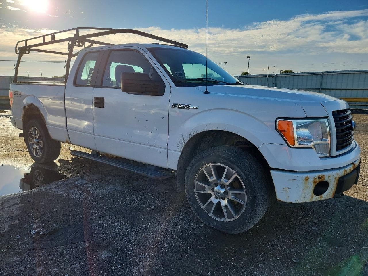 2014 Ford F150 Super Cab - foto 4