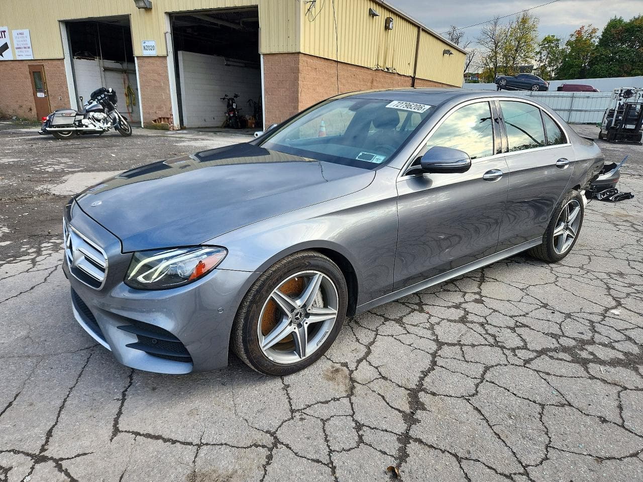 Mercedes-Benz E-klasse 2018 z USA
