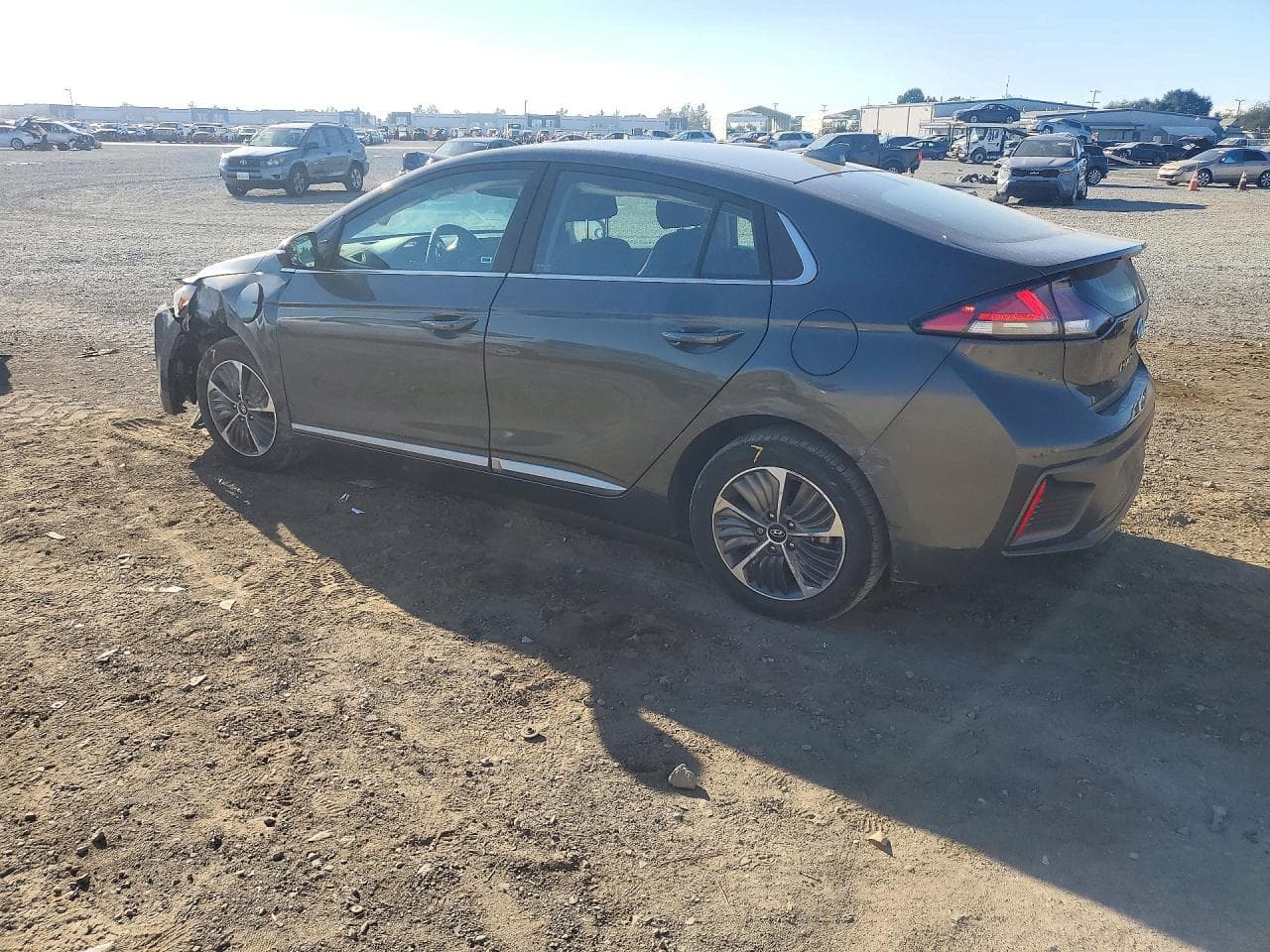 2022 Hyundai Ioniq Sel - foto 2