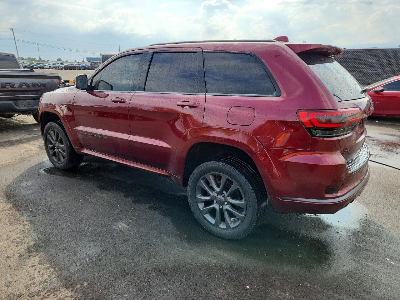 2019 Jeep Grand Cherokee Overland - foto 2