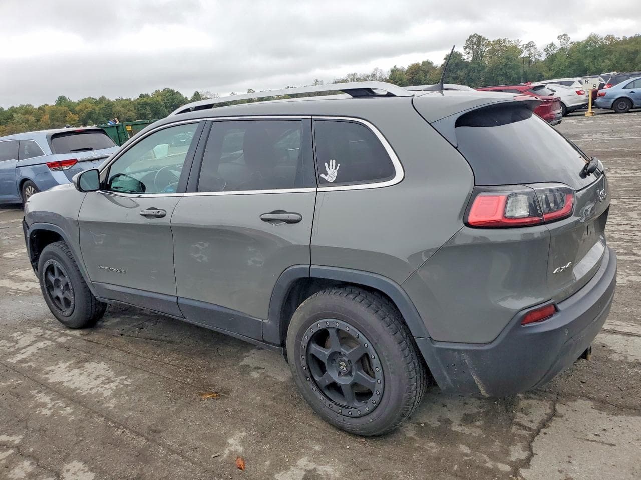 2019 Jeep Cherokee Latitude Plus - foto 2