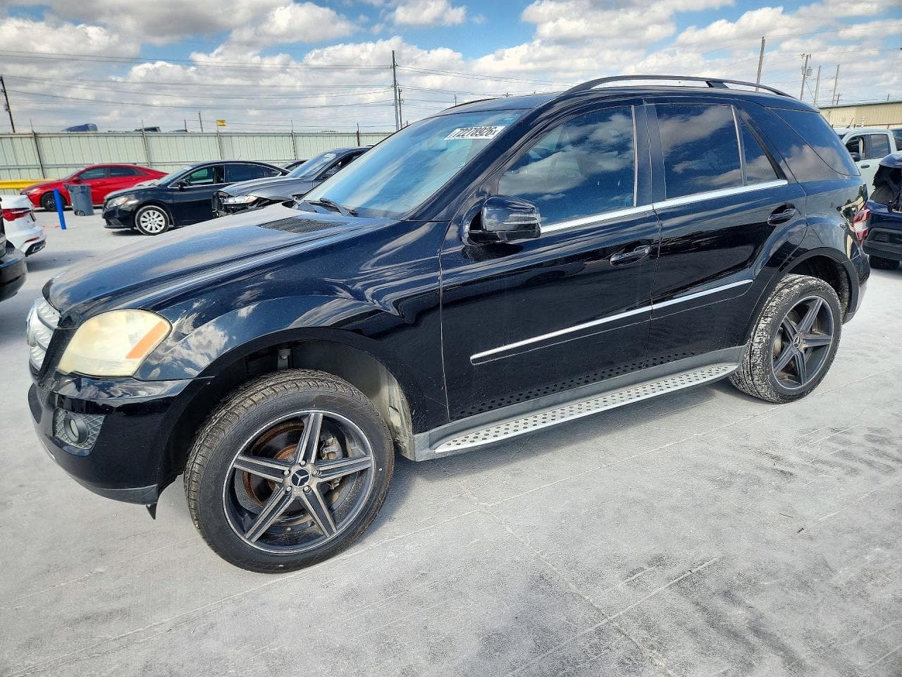 Mercedes-Benz M-klasse 2011 z USA