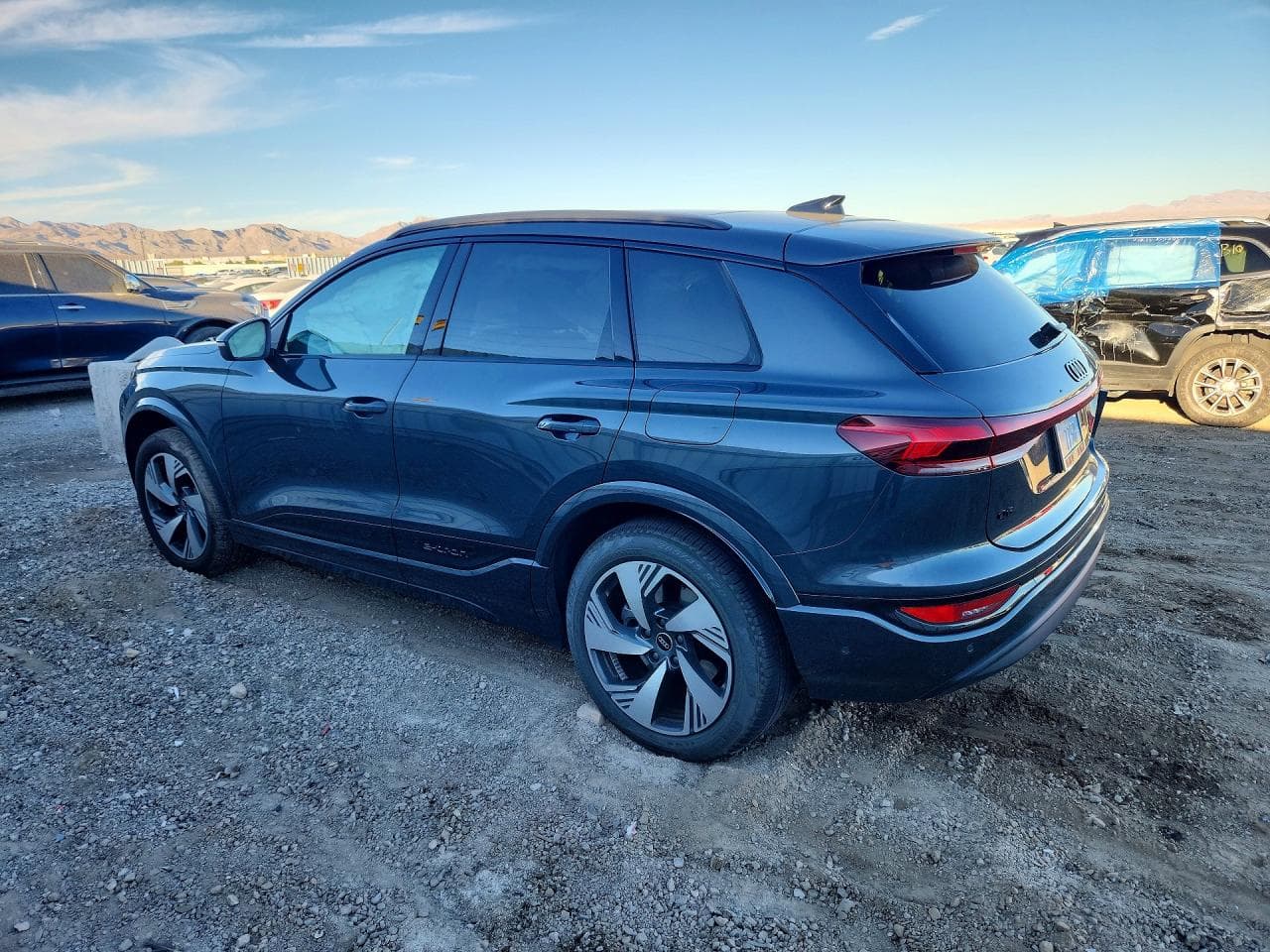 2025 Audi Q6 E-Tron Premium - foto 2
