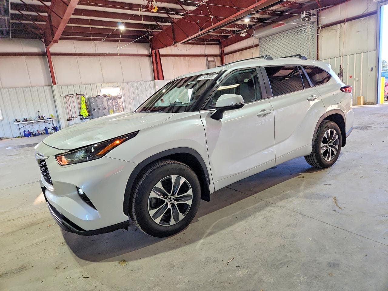 2025 Toyota Highlander Xle