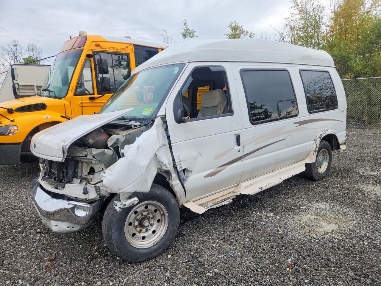 2001 Ford Econoline E250 Van