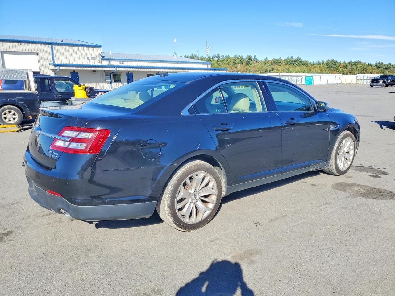 2017 Ford Taurus Limited - foto 3