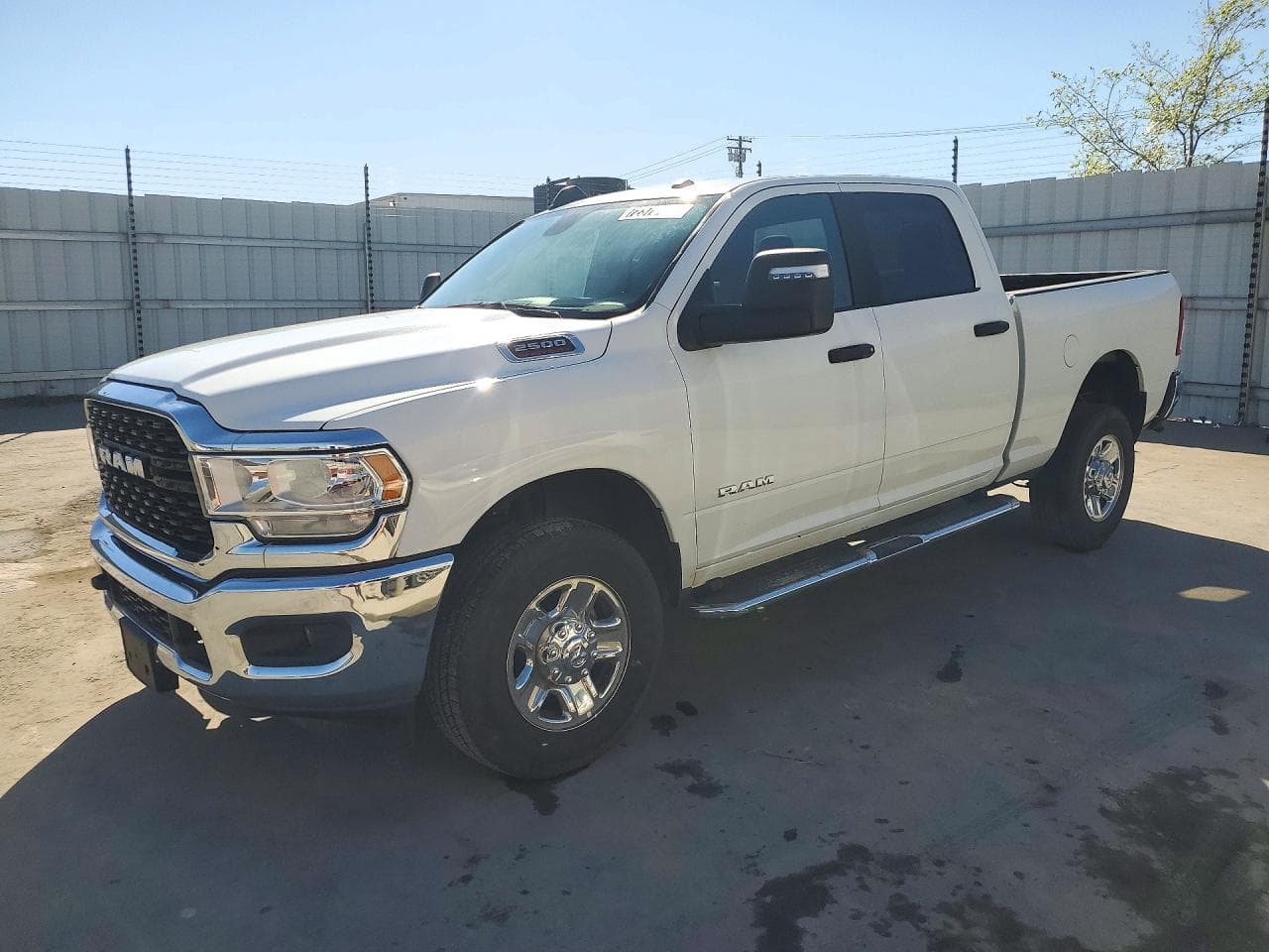 RAM 2500 2024 z USA
