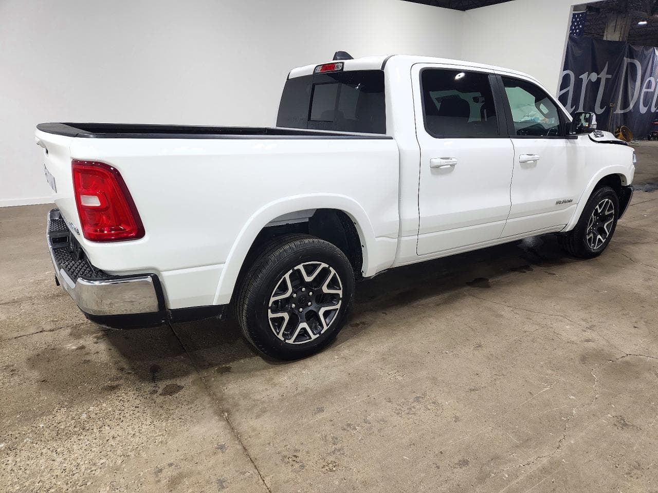 2026 Ram 1500 Laramie - foto 3