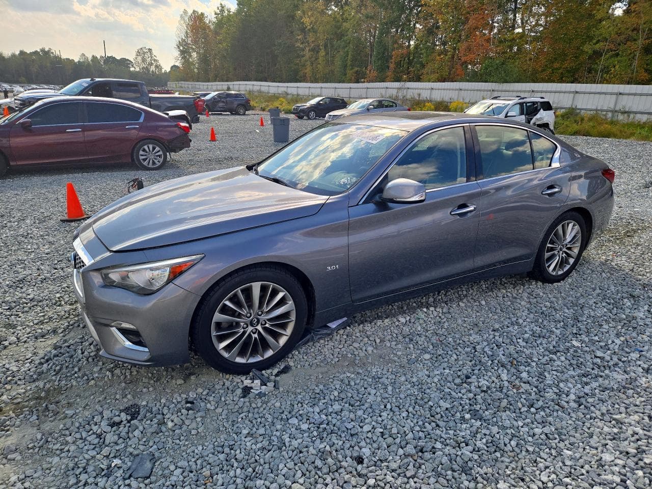 Infiniti Q50 2019 z USA