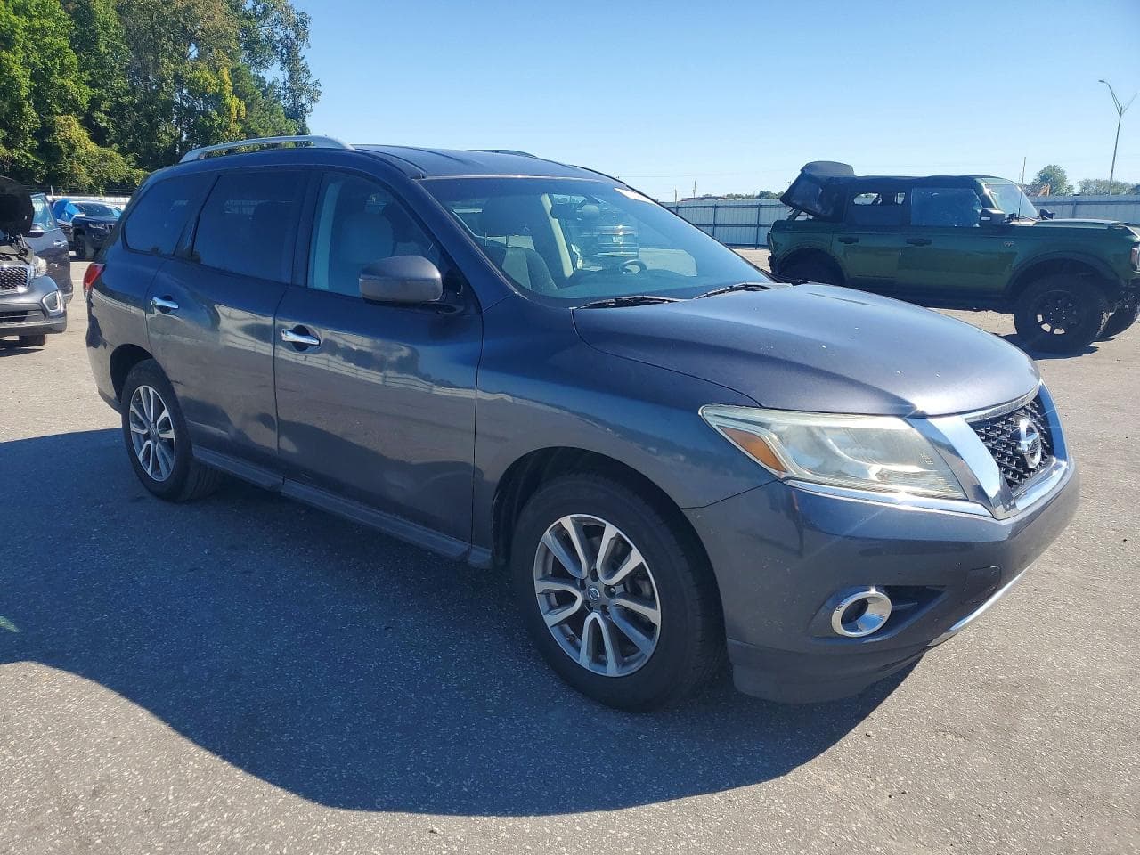 2014 Nissan Pathfinder Sv - foto 4