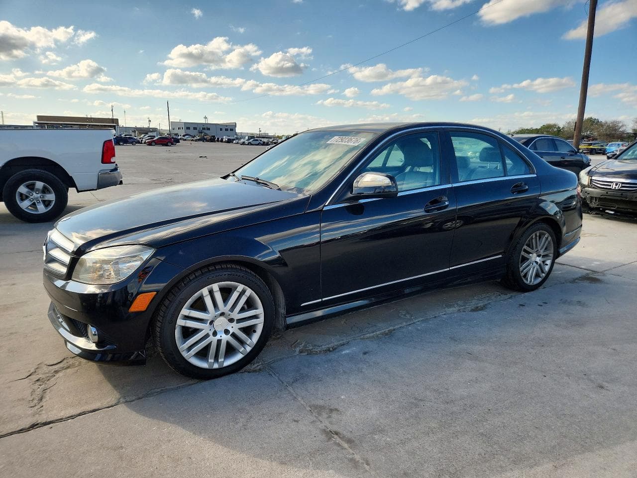 Mercedes-Benz C-klasse 2008 z USA