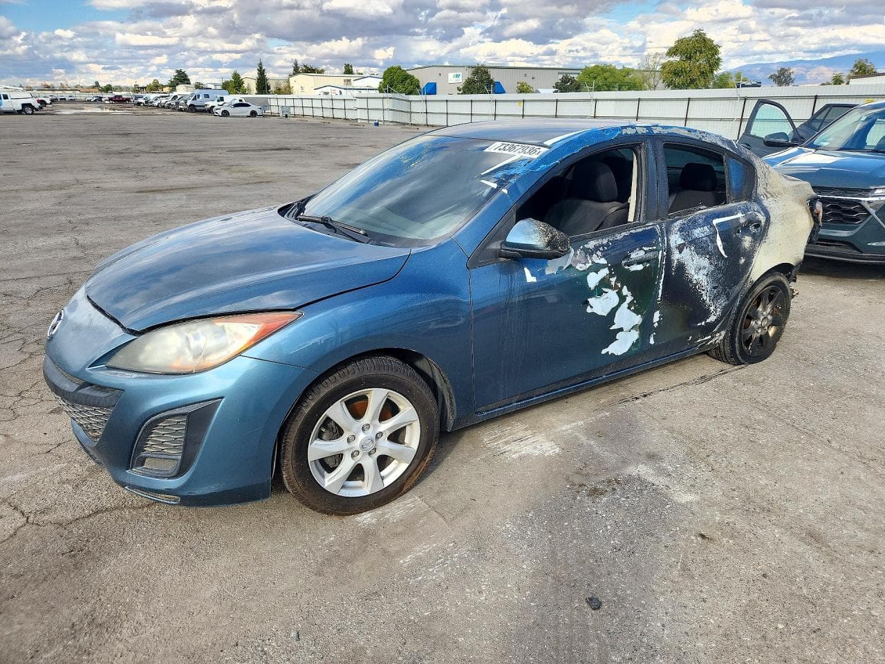 Mazda 3 2011 z USA