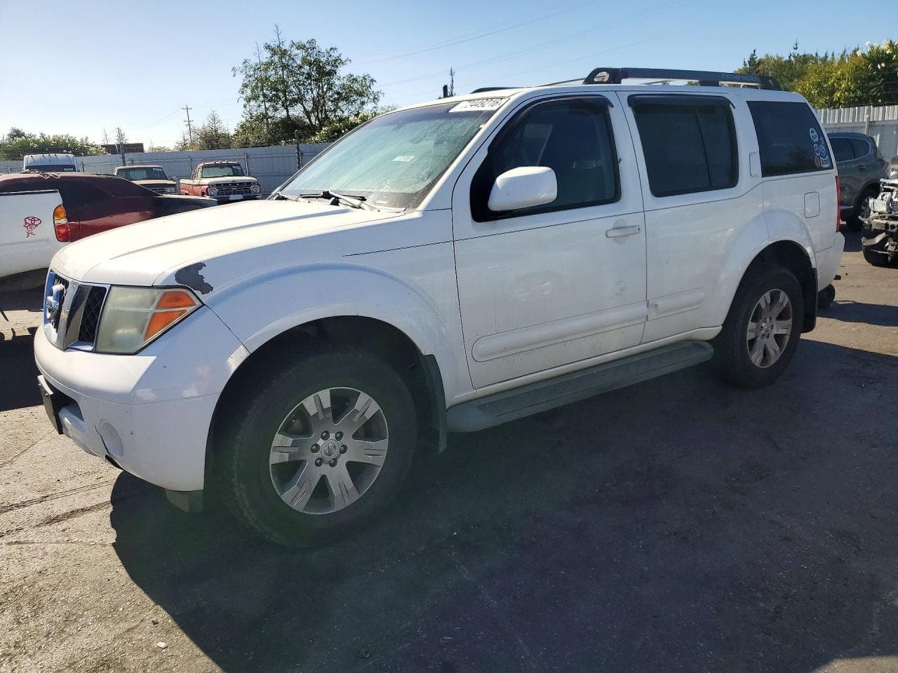 Nissan Pathfinder 2005 z USA