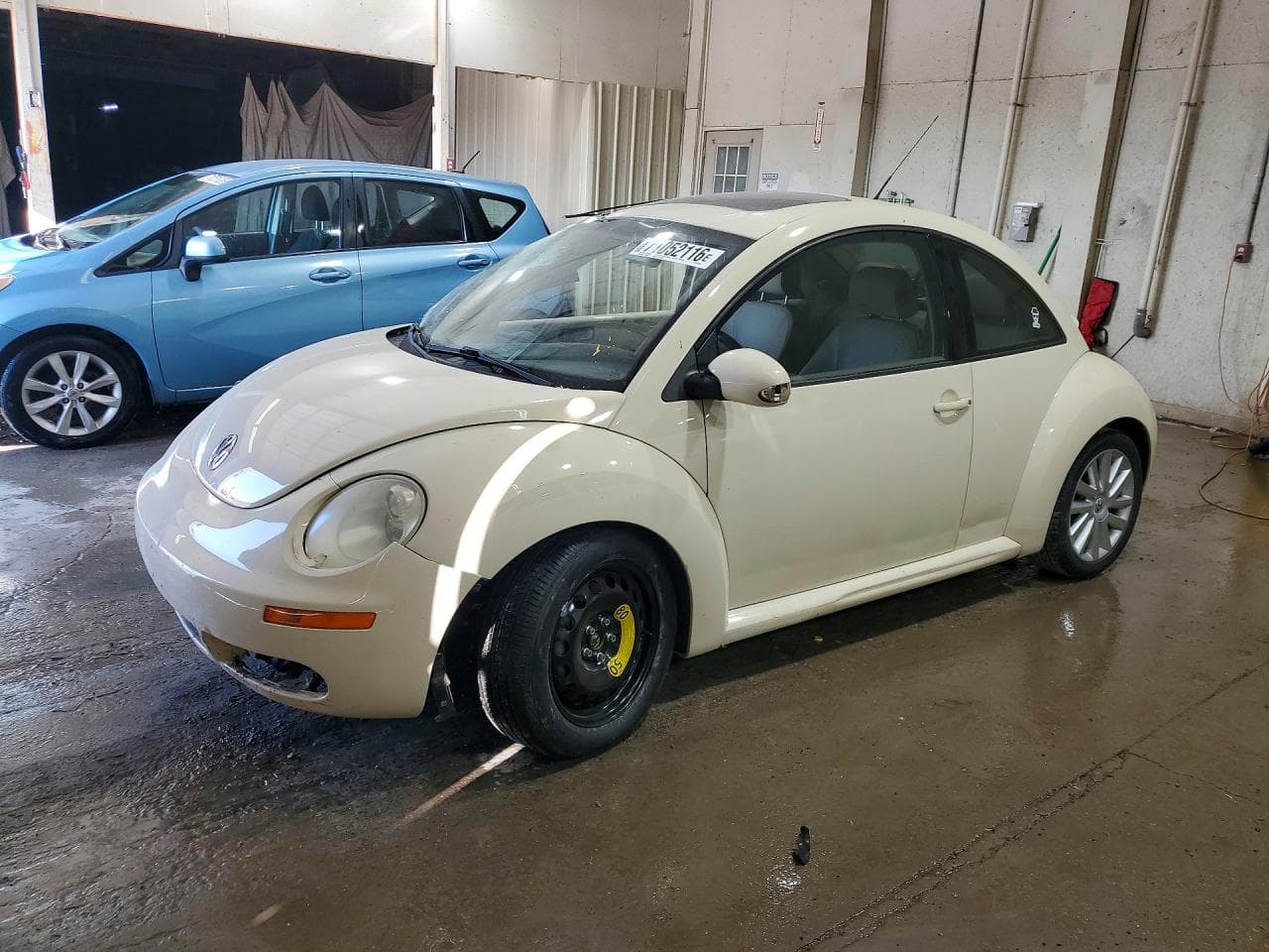 Volkswagen Beetle 2008 z USA