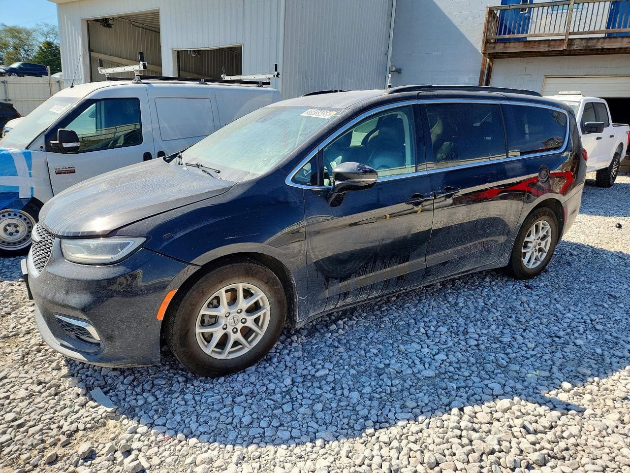 Chrysler Pacifica 2022 z USA