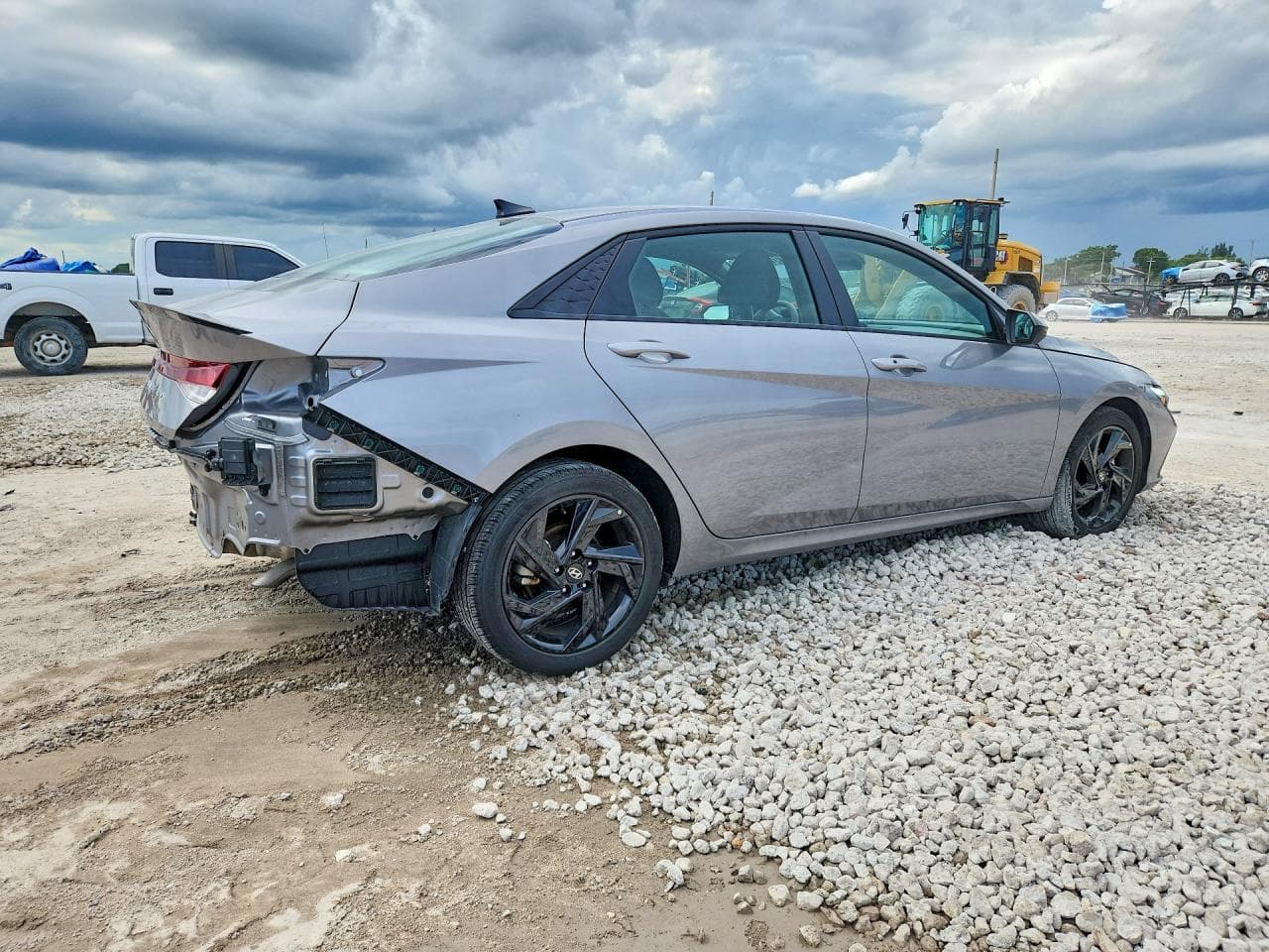 2026 Hyundai Elantra Sel Sport - foto 3