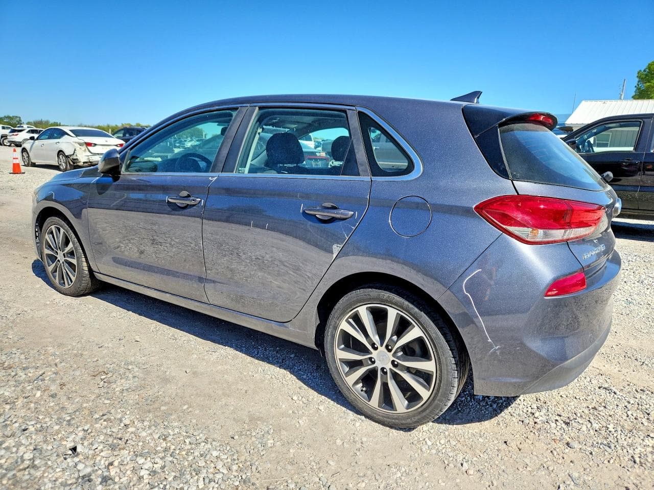 2018 Hyundai Elantra Gt Base - foto 2