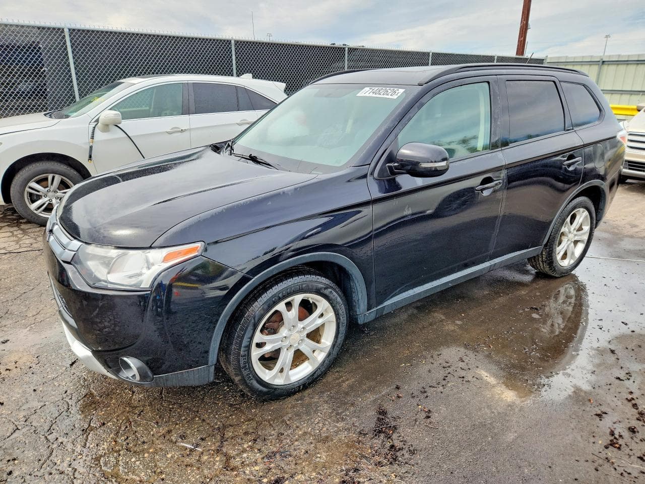 Mitsubishi Outlander 2015 z USA
