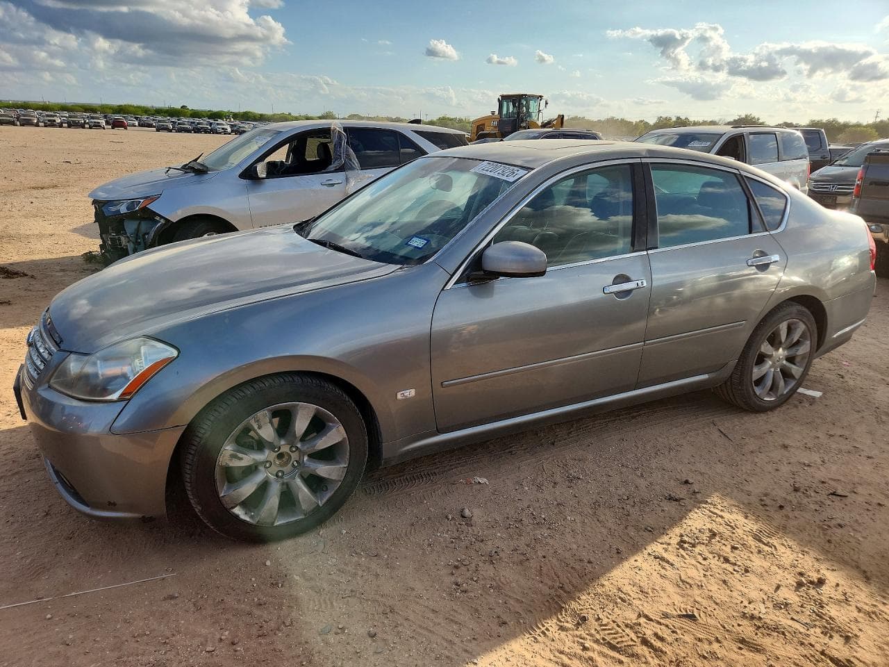 Infiniti M 2007 z USA