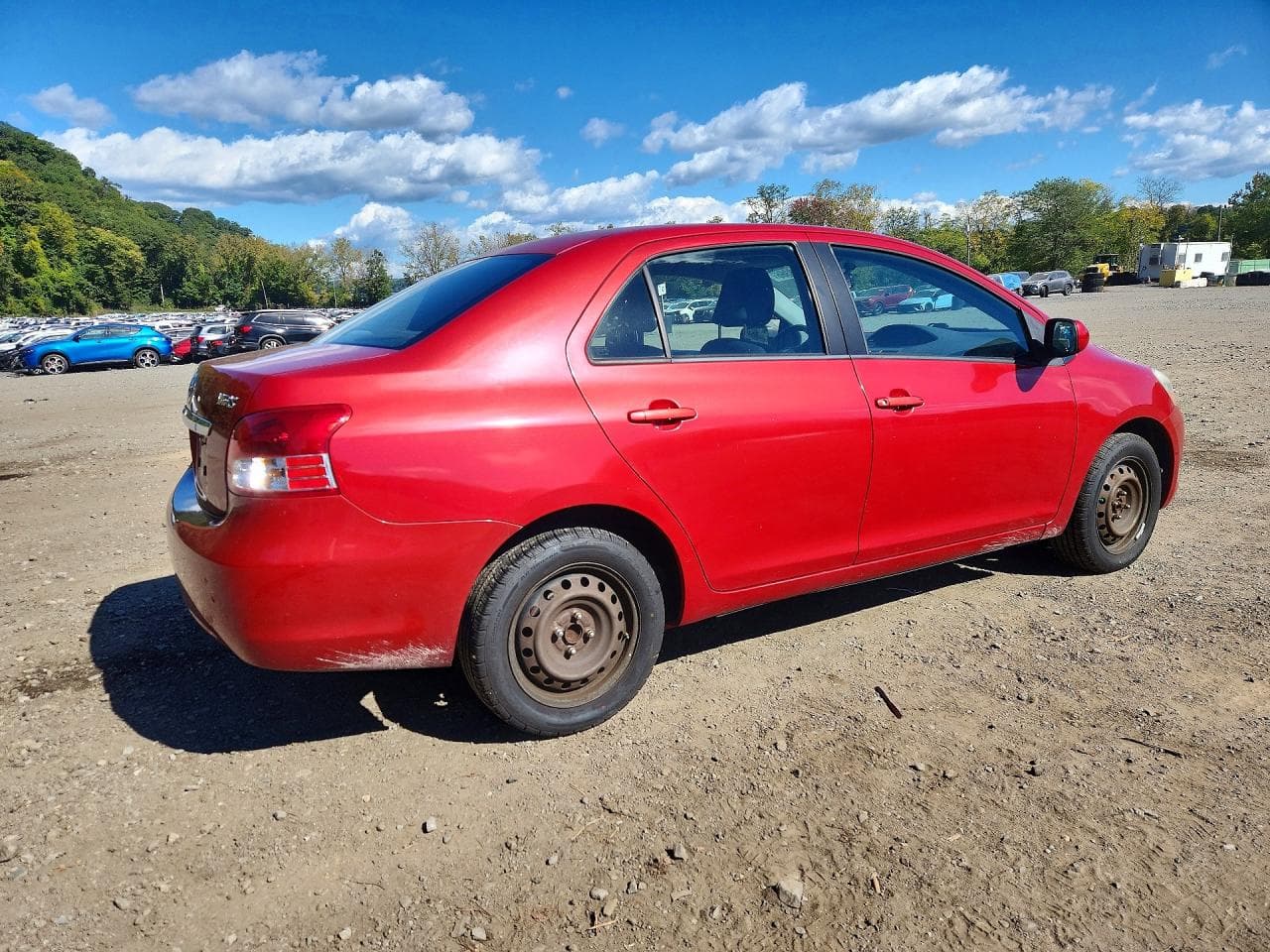2010 Toyota Yaris Sedan - foto 3