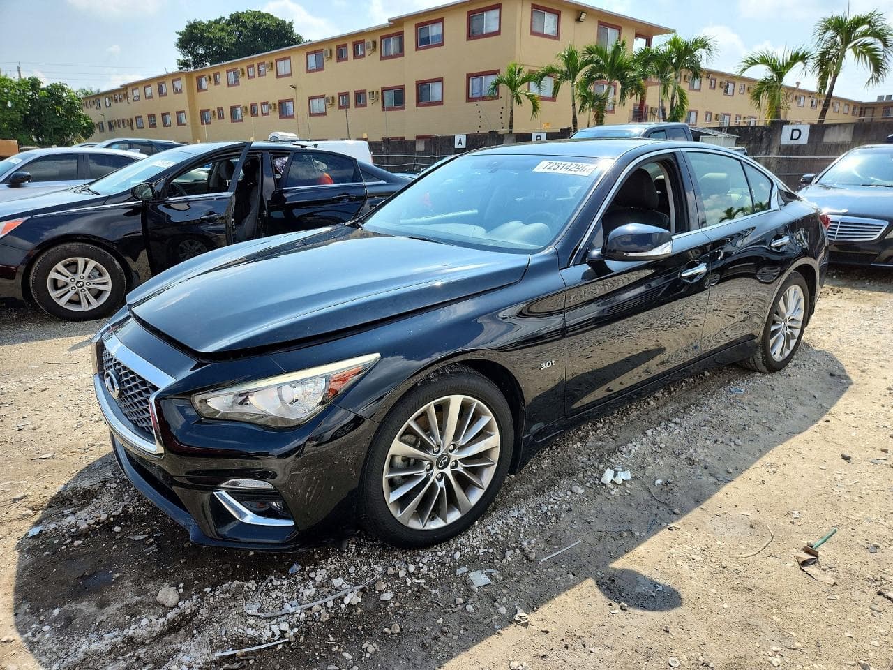 Infiniti Q50 2018 z USA