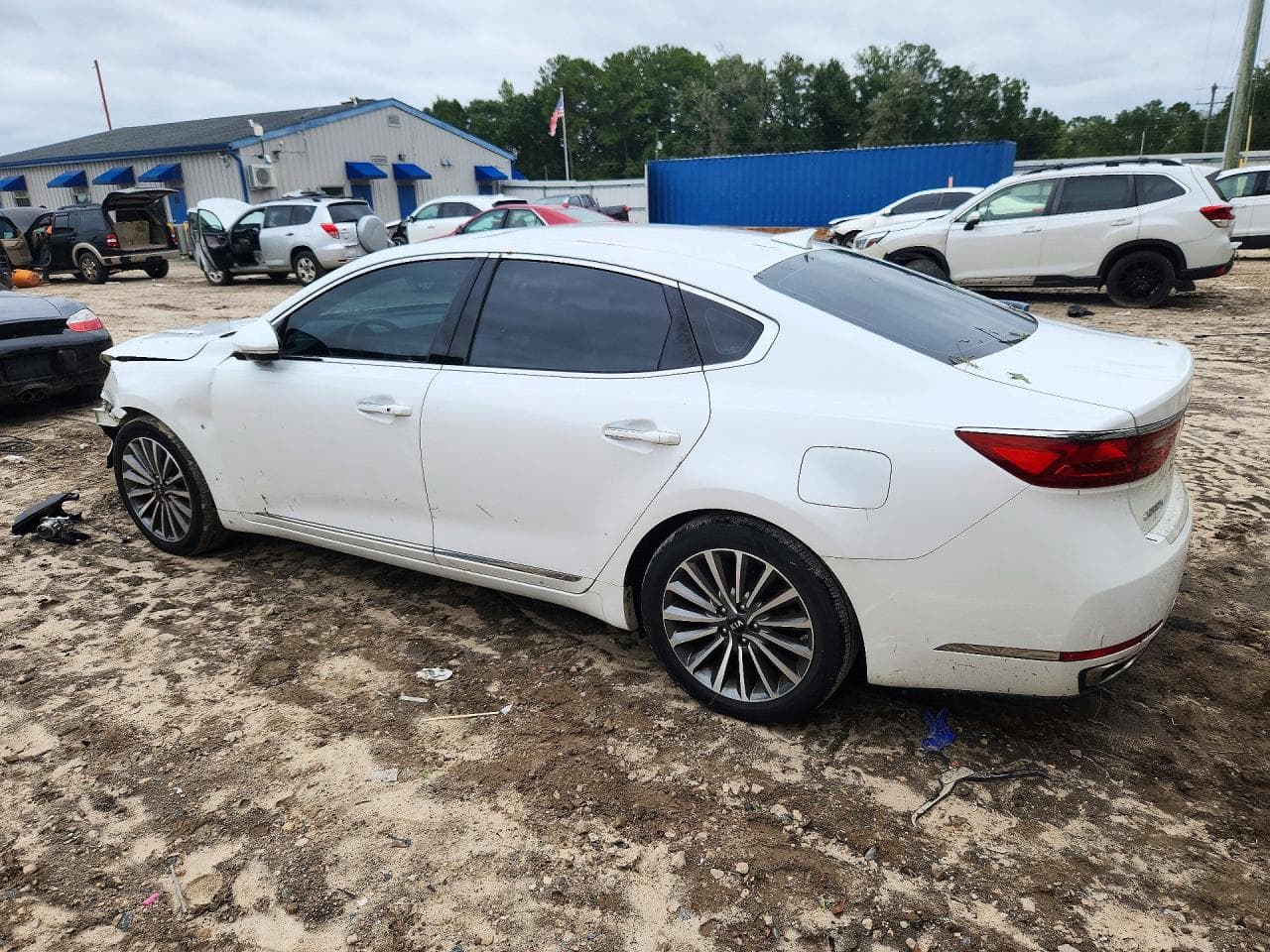 2017 Kia Cadenza Premium - foto 2