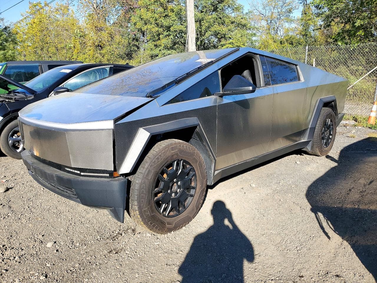 2024 Tesla Cybertruck z USA