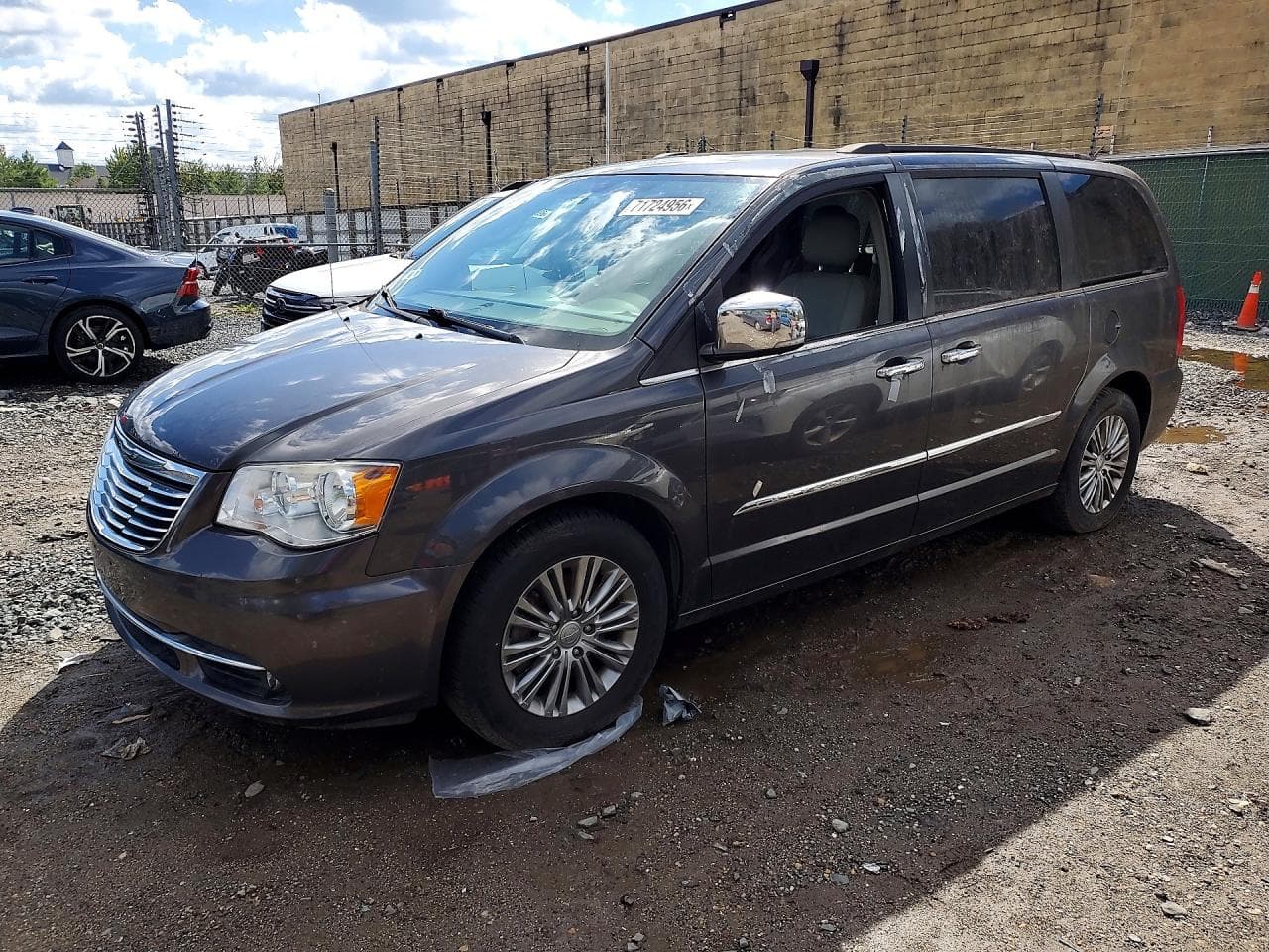 2015 Chrysler Town & Country Touring L