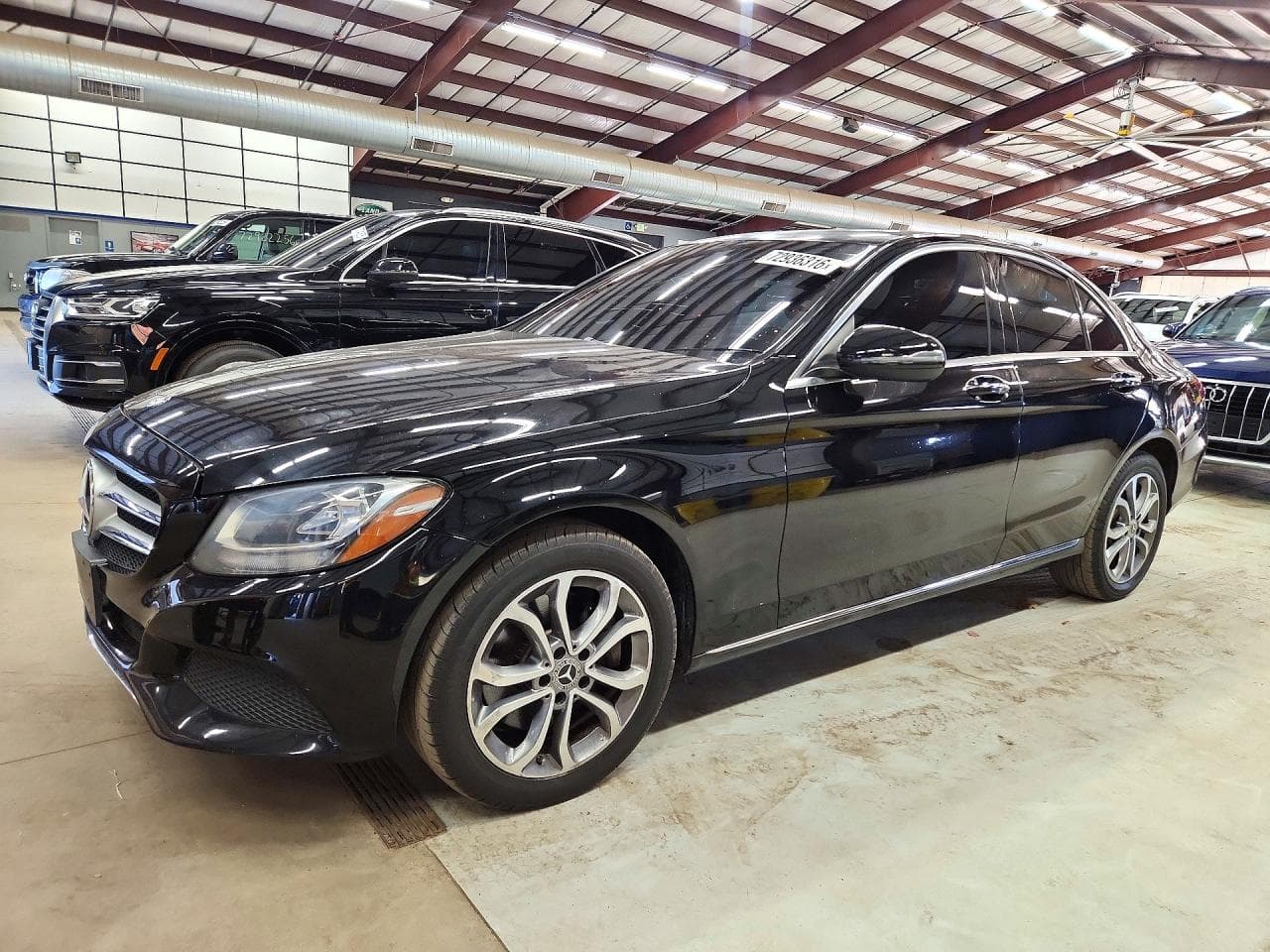 Mercedes-Benz C-klasse 2017 z USA