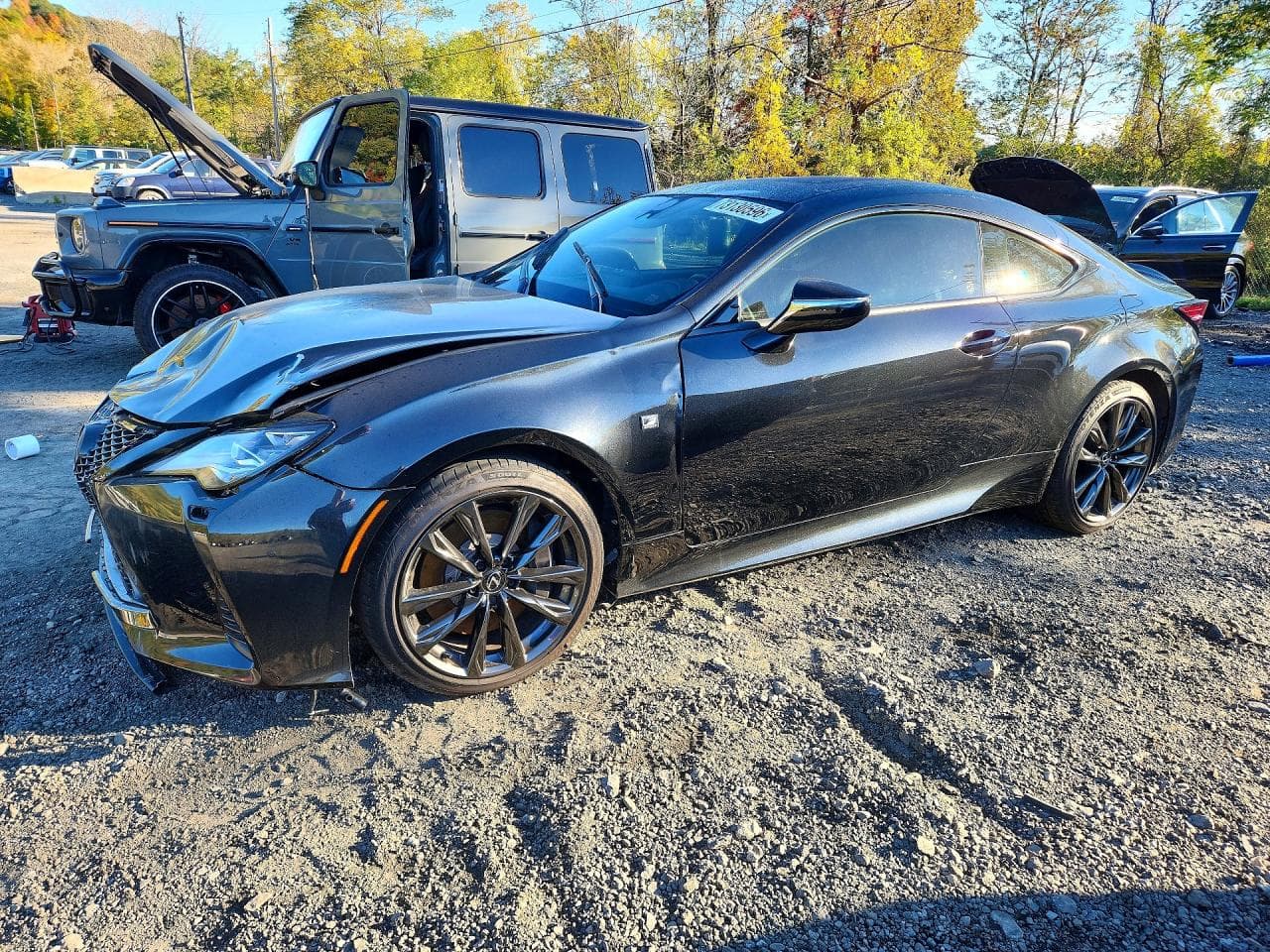 Lexus RC 2025 z USA