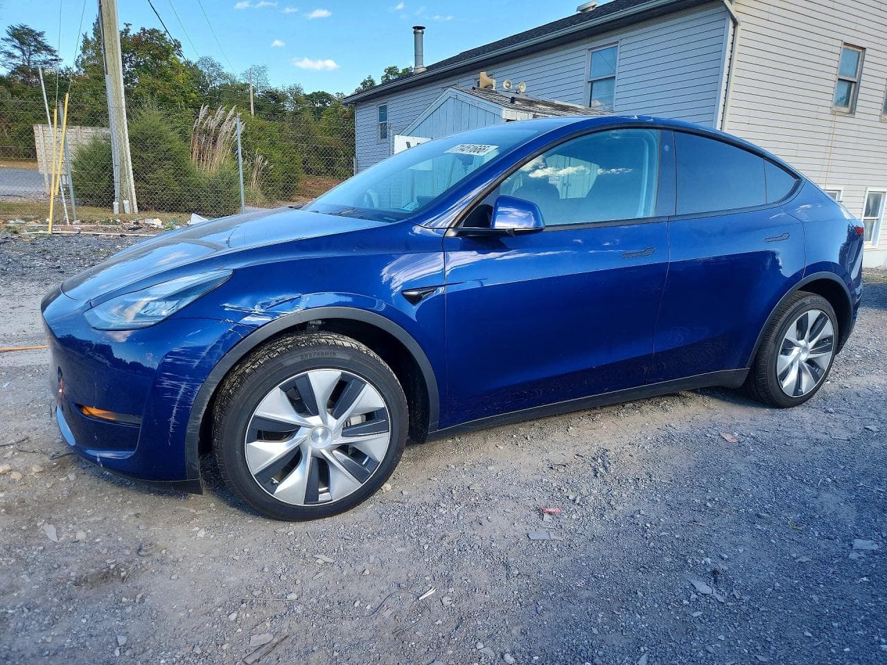 Tesla Model Y 2021 z USA